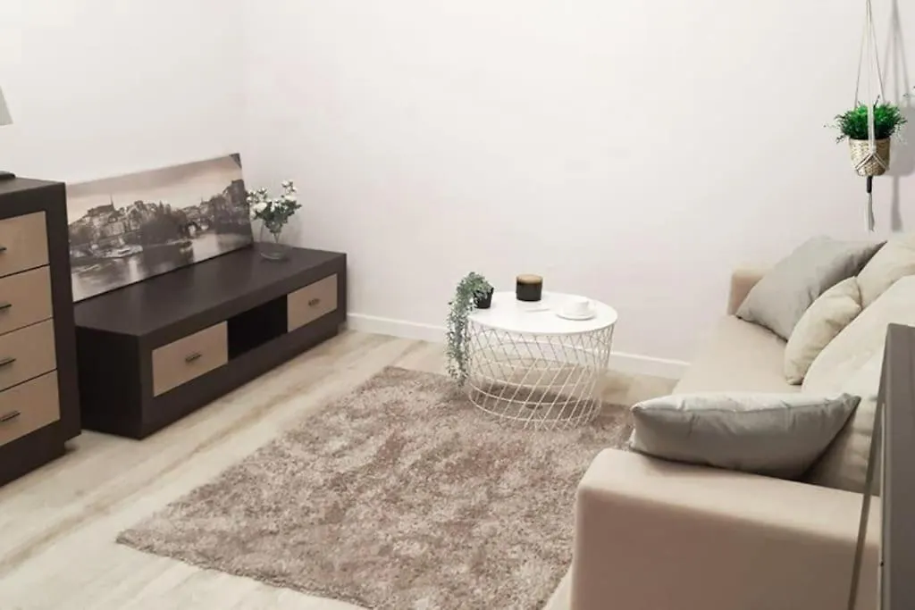Apartment Rondo Onz Metro, Krochmalna 32A Street Warsaw Poland